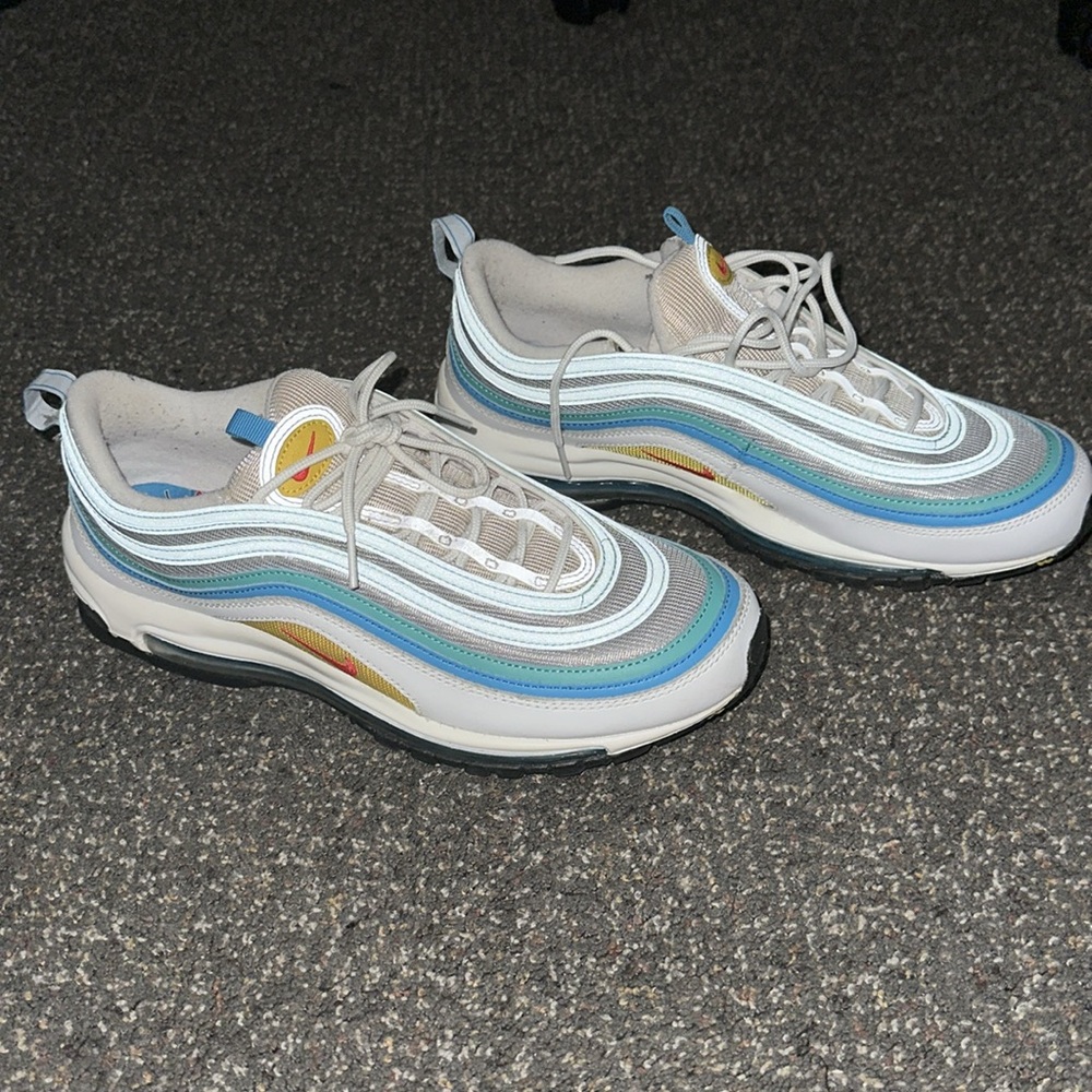 2022 Air Max 97 ‘Spring Floral’ - Picture 4 of 4
